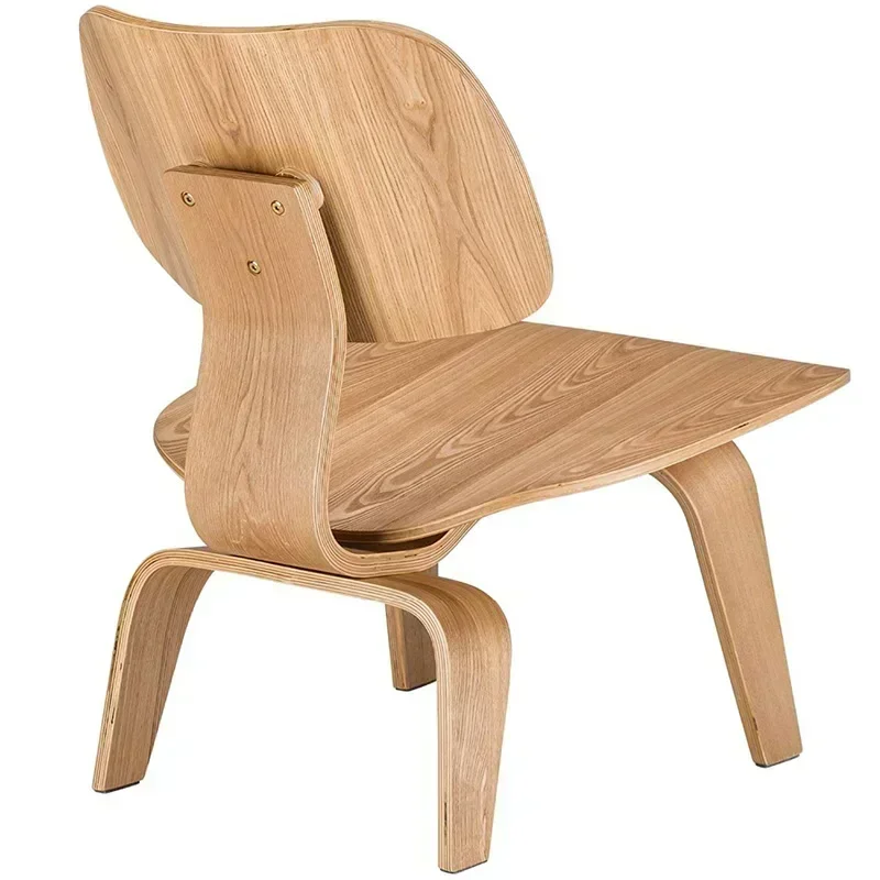 Réplicas de sillas de diseño