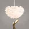 Lámpara colgante de plumas con personalidad creativa nórdica, sala de estar, dormitorio, comedor, lámpara LED para niños, decoración de iluminación moderna