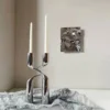 Candelabro metálico de estilo contemporáneo